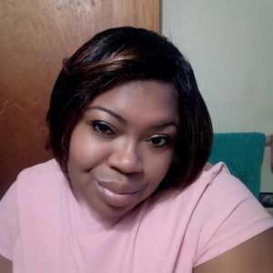 Meet your Posher, Robyn